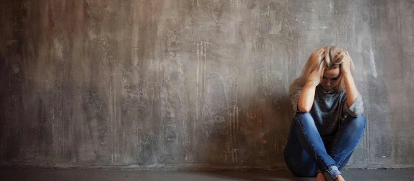 Οι συνήθειες που αυξάνουν τον κίνδυνο κατάθλιψης